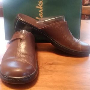 NWT Clarks shoes